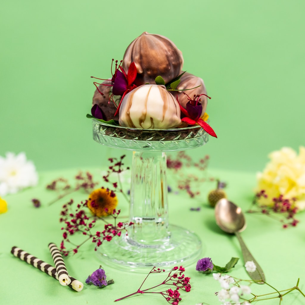 Midnight Swirl Delight